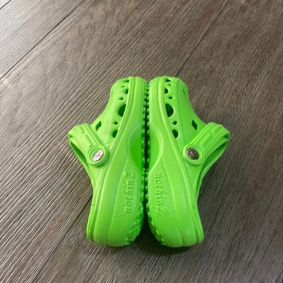 NEW! NOTHINZ SHOES KIDS CLOGS | Green | Size C13 unisex - Picture 8 of 11